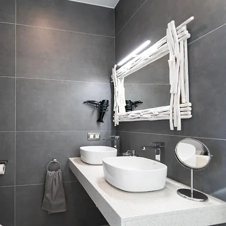 Vila Lanz A Lot, Modern 3 Bed With Private Pool Puerto del Carmen (Lanzarote)