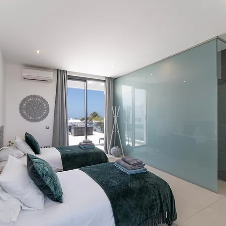 Vila Lanz A Lot, Modern 3 Bed With Private Pool *