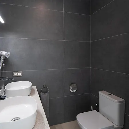 Vila Lanz A Lot, Modern 3 Bed With Private Pool *