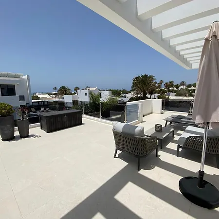 Lanz A Lot, Modern 3 Bed With Private Pool Vila